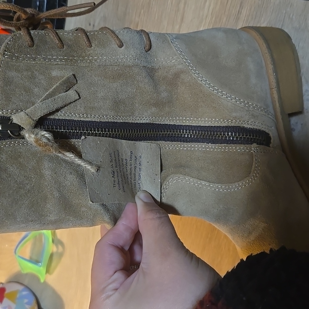 Sofft Sharnell Low Tan Suede Boots - Picture 17 of 17